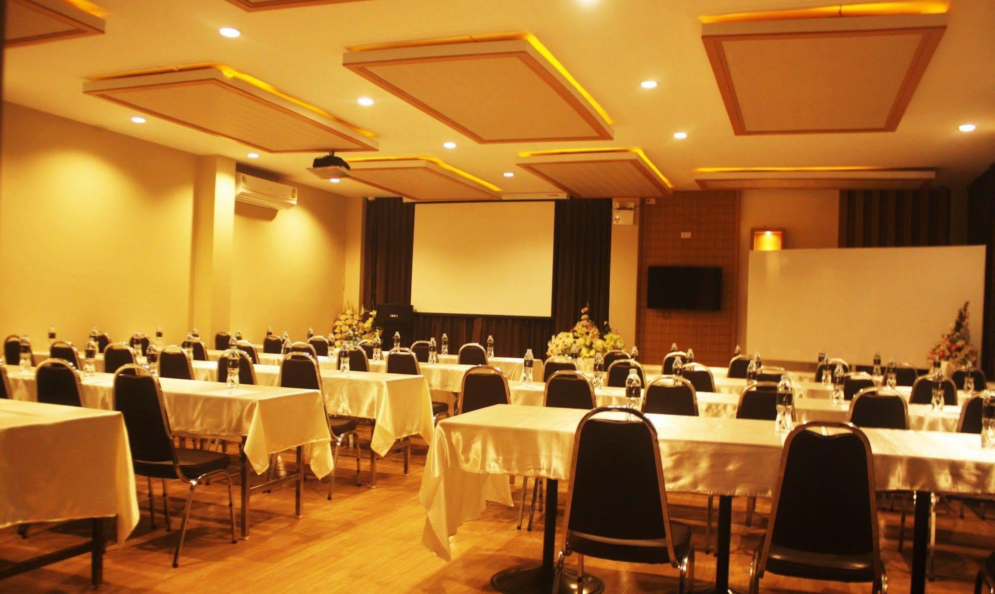 Metro Hotel & Spa Thung Song Экстерьер фото